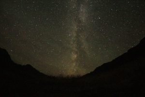 paysage nocturne préservé avec une pollution lumineuse négligeable